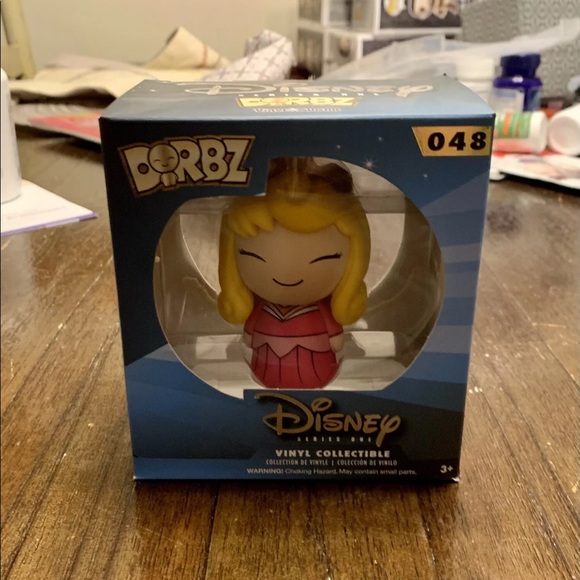 New, Set of Funko Pop #325 & Dorbz #048 Aurora Sleeping Beauty in Pink Dress - Picture 2 of 5